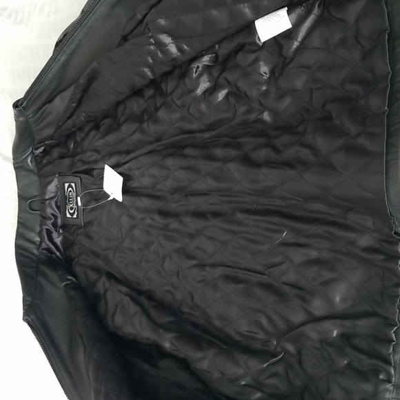 L - Jacket - Picture 9 of 13